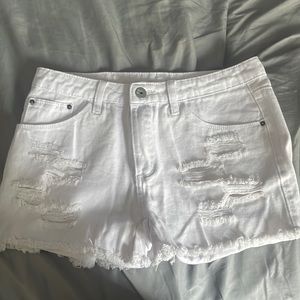 white jean shorts